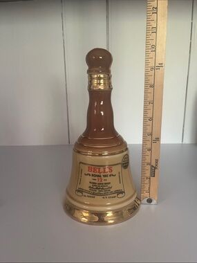 1969 James Beam Regal China decanter